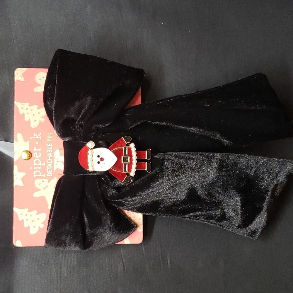 Piper K NWT Black Velveteen Barrette with Detachable Enameled Santa Pin